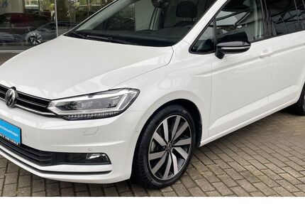 VW Touran 13.907 km 41.750 € Frankfurt (Oder) 15234