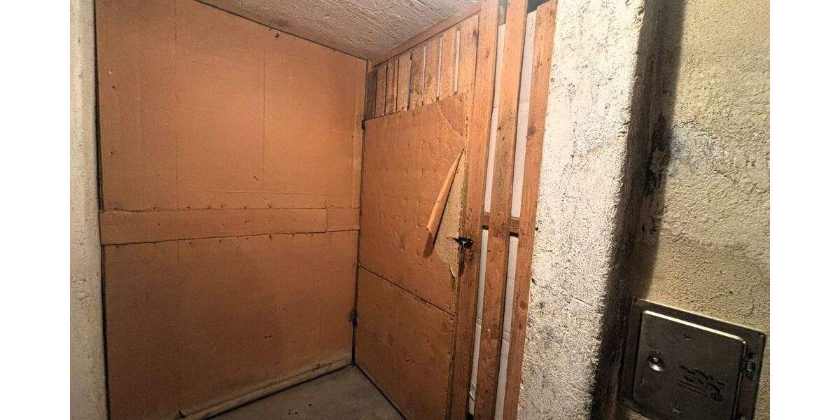 Etagenwohnung Selb - 2 Zimmer, 69 m&sup2;, 115.000&euro; | Angebot:26930425