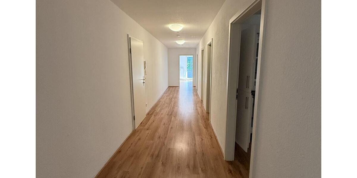 Attraktive 2-Zimmer-Wohnung mit großzügigen 102,56 m² in Ratzeburg 2 zimmer