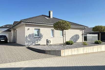 Haus zum Kaufen in Lichtenau 540.000 € 133 m² 6 zimmer