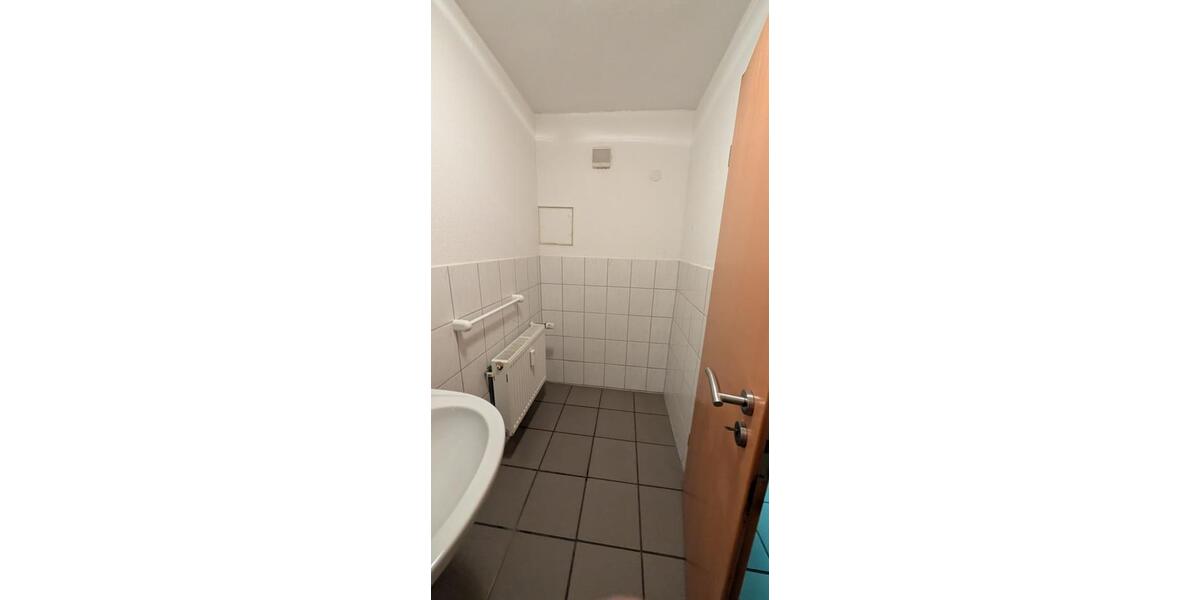 5-Zimmer-Großraumbüro in Top-Lage von Bingen-Büdesheim ab Feb. zimmer