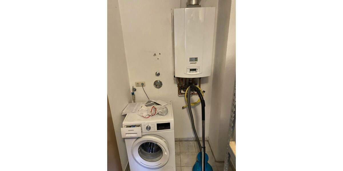 Obergeschosswohnung mit schönem Balkon Stadtnah 3 zimmer