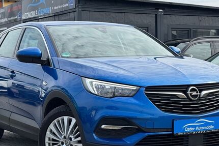 Opel Grandland (X) 111.299 km 15.390 € Lollar 35457