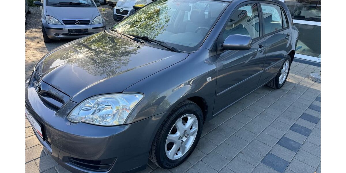 Toyota Corolla 150.000 km 4.900 &euro; Singen 78224