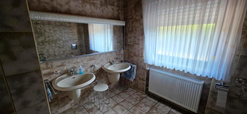 Einfamilienhaus Dietfurt an der Altmühl - 7 Zimmer, 111 m&sup2;, 379.000&euro; | Angebot:26957535