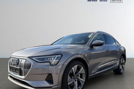 Audi e-tron 41.150 km 34.470 &euro; Schmidmühlen 92287