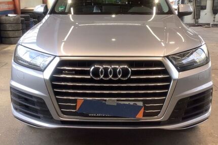 Audi Q7 298.500 km 16.999 &euro; Dachau 85221