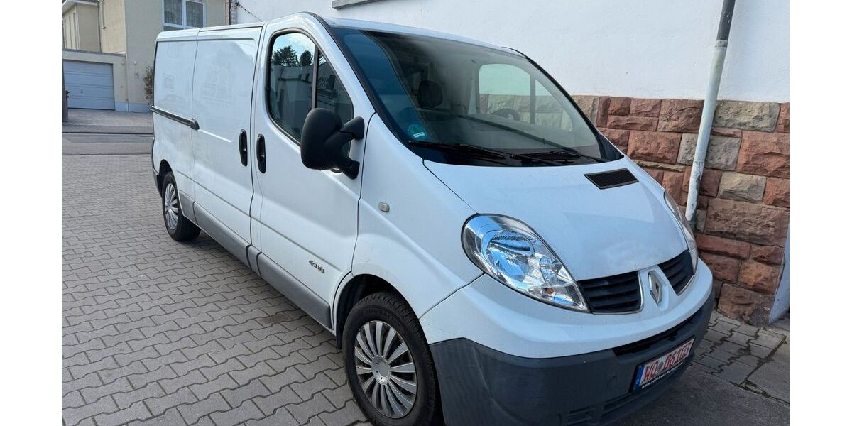 Renault Trafic 196.500 km 4.999 € Worms 67551