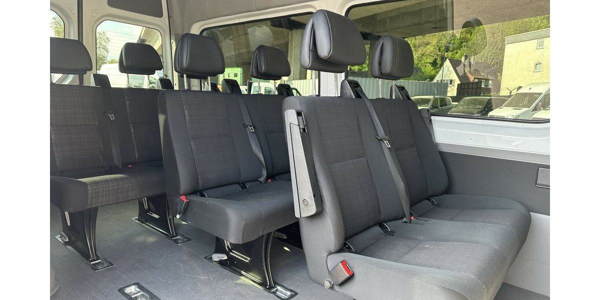 Mercedes-Benz Sprinter 316 CDI Tourer 2,2,2,3 mit 2,8 to AHK 250.794 km 24.871 &euro; Mainz 55122