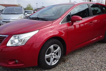 Toyota Avensis 260.755 km 4.200 &euro; Dresden 01219