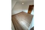 Dachgeschoßwohnung Marpingen - 3 Zimmer, 90 m&sup2;, 700&euro; | Angebot:26021107