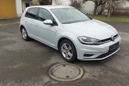 VW Golf 69.000 km 14.950 &euro; Feldgeding 85232
