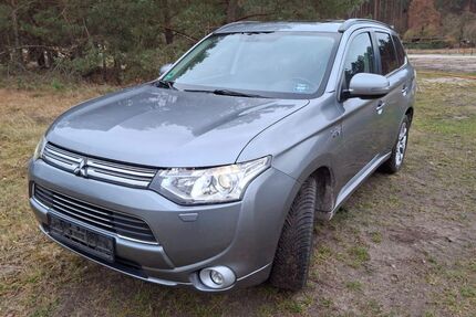 Mitsubishi Outlander 207.000 km 10.500 &euro; Rüdnitz 16321