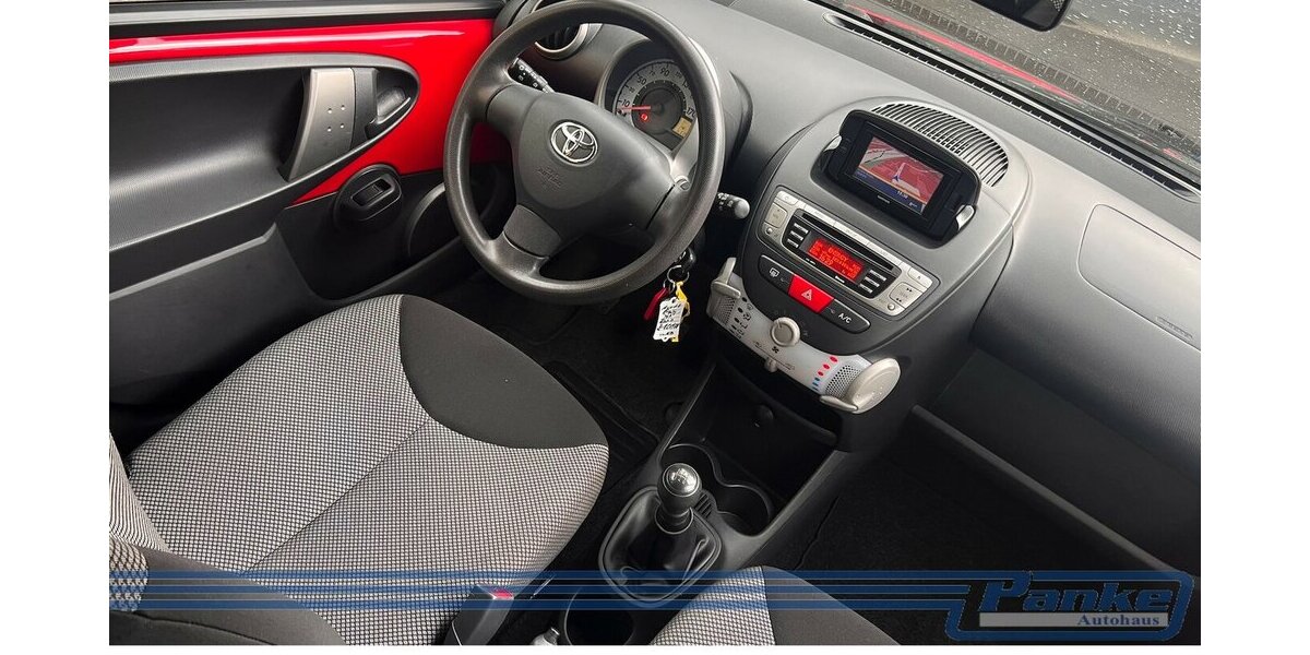 Toyota Aygo Cool Go 5trg*NAV*BT*Klima*LED*USB*Allwetter 119.619 km 5.290 &euro; Berlin 13187