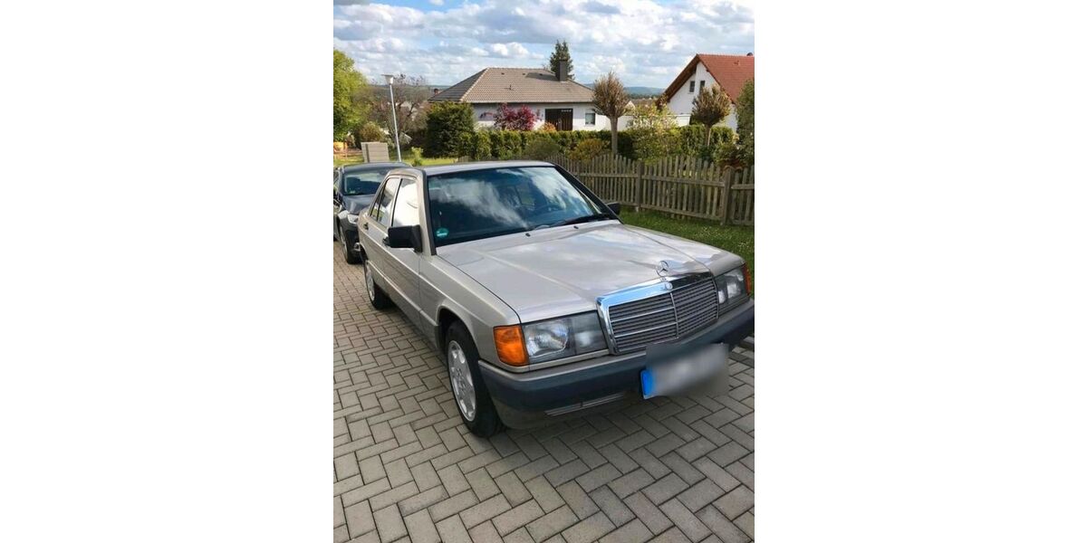 Mercedes-Benz 190 180.000 km 5.000 &euro; Bonn 53117