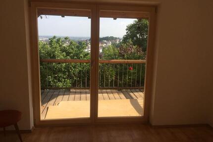 Freistehendes Einfamilienhaus mit Blick über Deggendorf