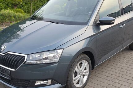 Skoda Fabia 46.200 km 12.960 &euro; Bad-Sassendorf 59505
