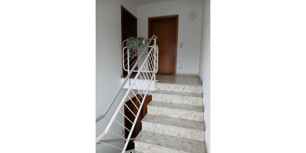 Dachgeschoßwohnung Hanau Groß-Steinheim - 3 Zimmer, 74 m&sup2;, 289.000&euro; | Angebot:24702772