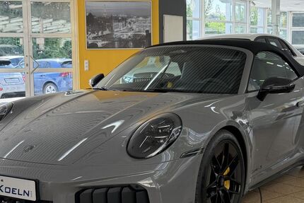Porsche 992 6.000 km 339.999 &euro; Kerpen 50171