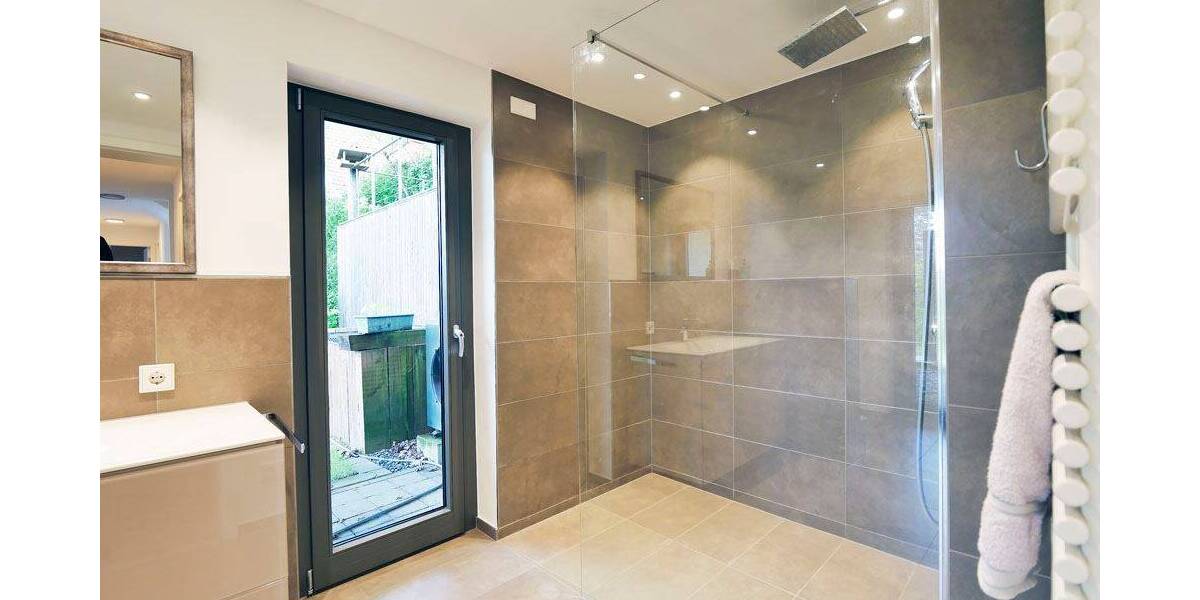 Einfamilienhaus Bad Honnef - 4 Zimmer, 165 m&sup2;, 1.980&euro; | Angebot:26694507