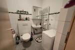Dachgeschoßwohnung Niederkassel - 2 Zimmer, 45 m&sup2;, 610&euro; | Angebot:26335926