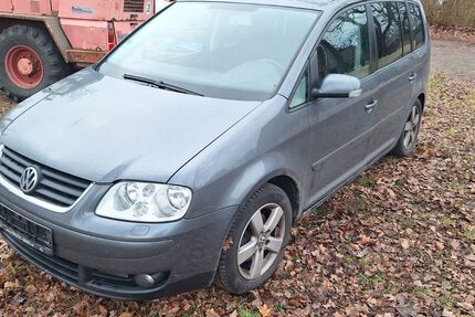 VW Touran 244.156 km 899 &euro; Langlingen 29364