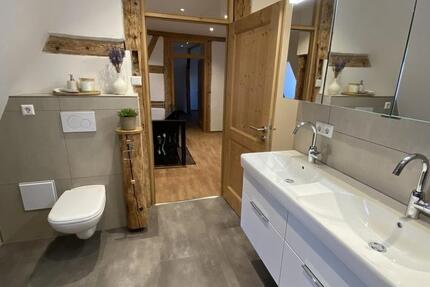 Haus Ellwangen (Jagst) - 5 Zimmer, 170 m&sup2;, 595.000&euro; | Angebot:26246174