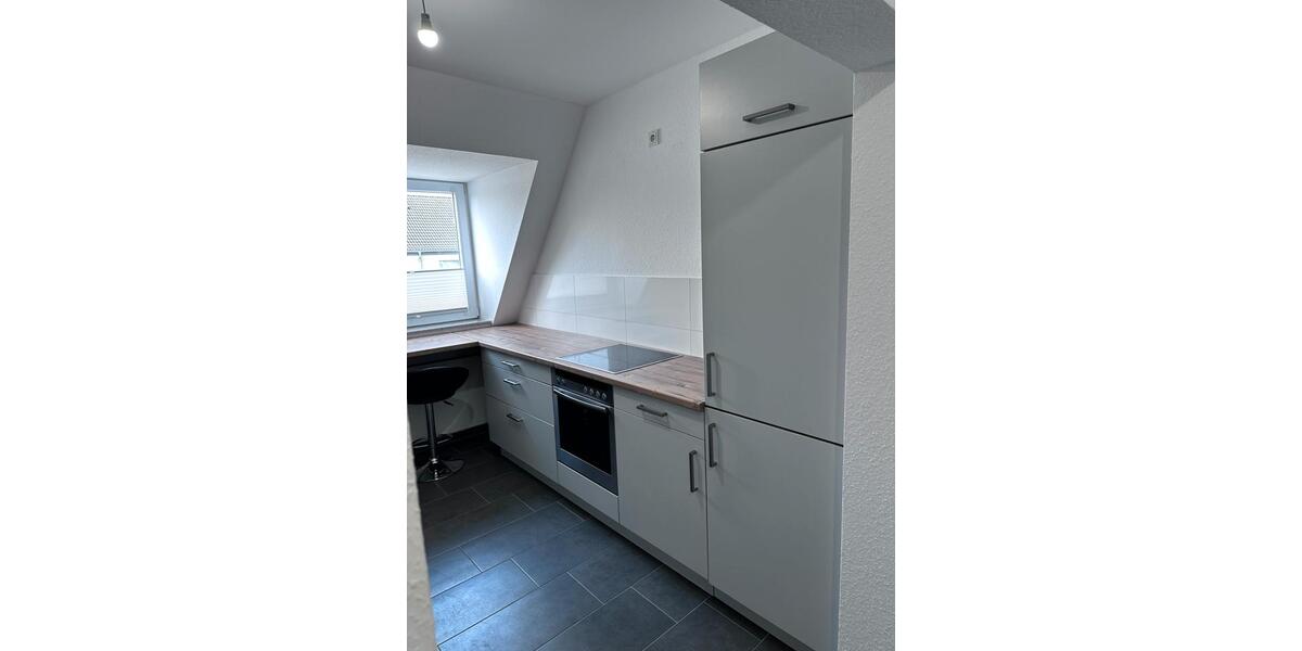 Dachgeschoßwohnung Bottrop - 2 Zimmer, 56 m&sup2;, 480&euro; | Angebot:26063500