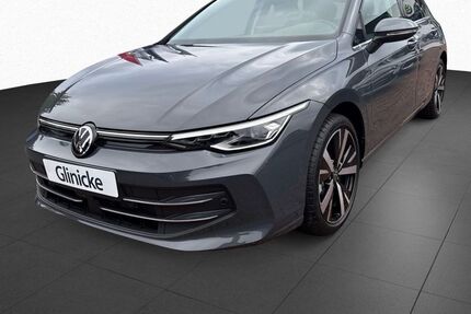 VW Golf 1.100 km 32.990 &euro; Kassel 34123