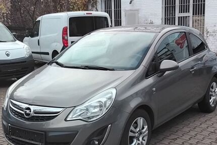 Opel Corsa 148.100 km 3.650 &euro; Berlin 13409