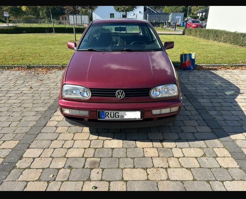VW Golf 98.500 km 3.500 € Poseritz 18574