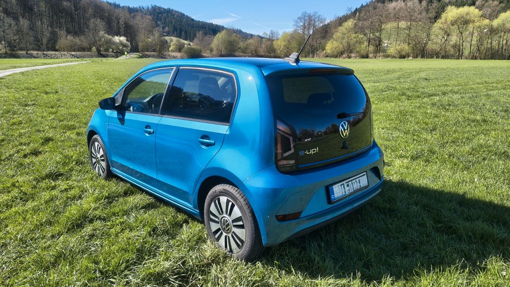 VW e-up! 11.450 km 15.490 &euro; Sulzbach-Laufen 74429