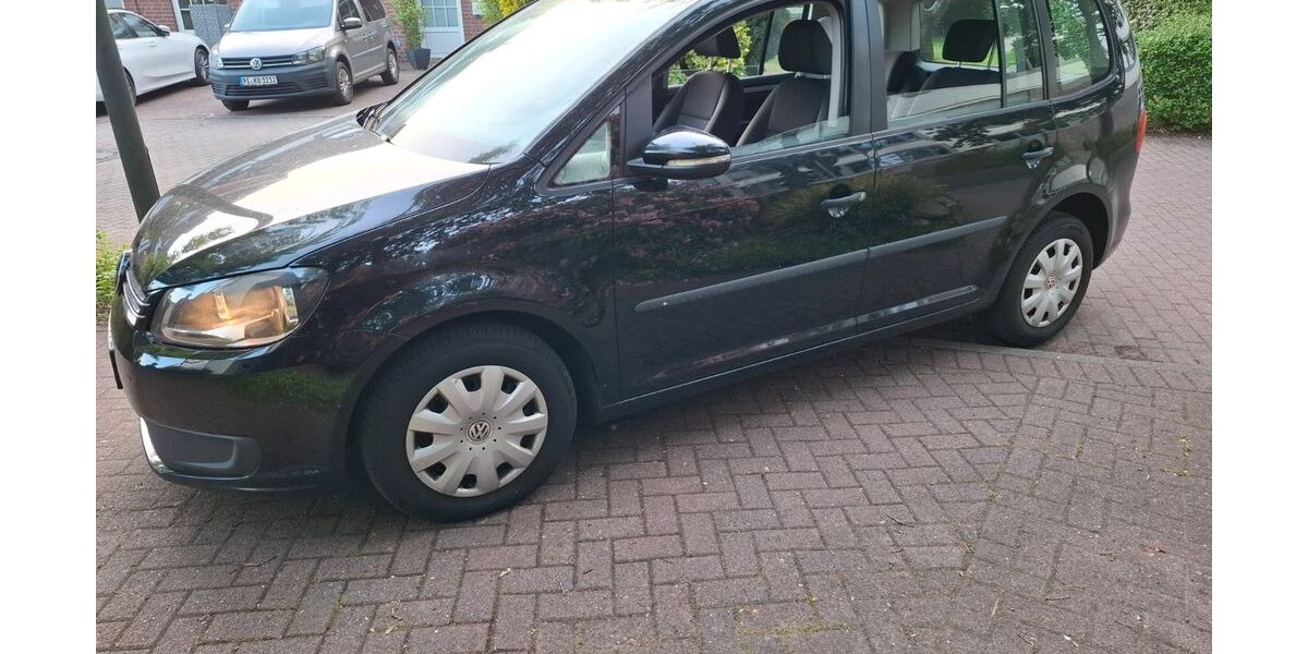 VW Touran 211.500 km 5.450 &euro; Kollmar 25377