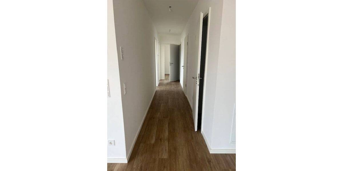 Zimmer Bamberg Bamberg-Ost - 4 Zimmer, 90 m&sup2;, 1.165&euro; | Angebot:26187650