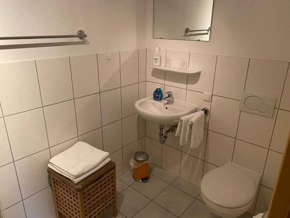 Gewerbeobjekt Kirtorf - 7 Zimmer, 649.000&euro; | Angebot:25673814