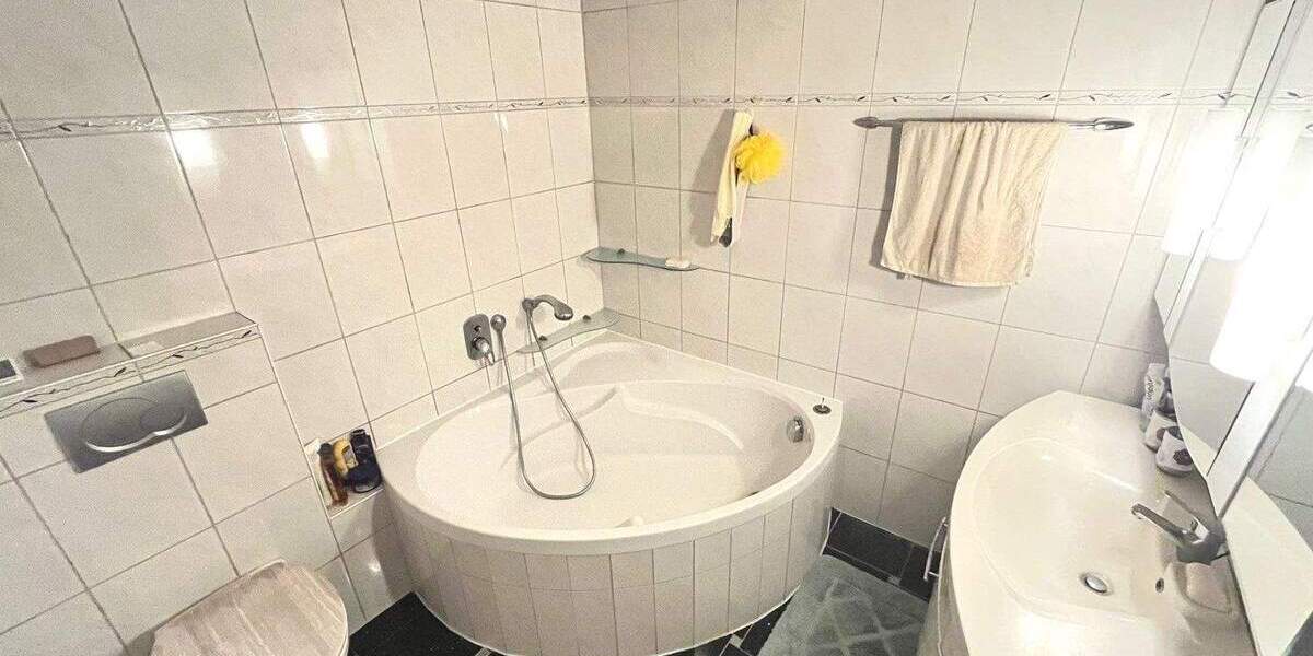 Etagenwohnung Lahnstein Niederlahnstein - 3 Zimmer, 78 m&sup2;, 259.000&euro; | Angebot:25726738