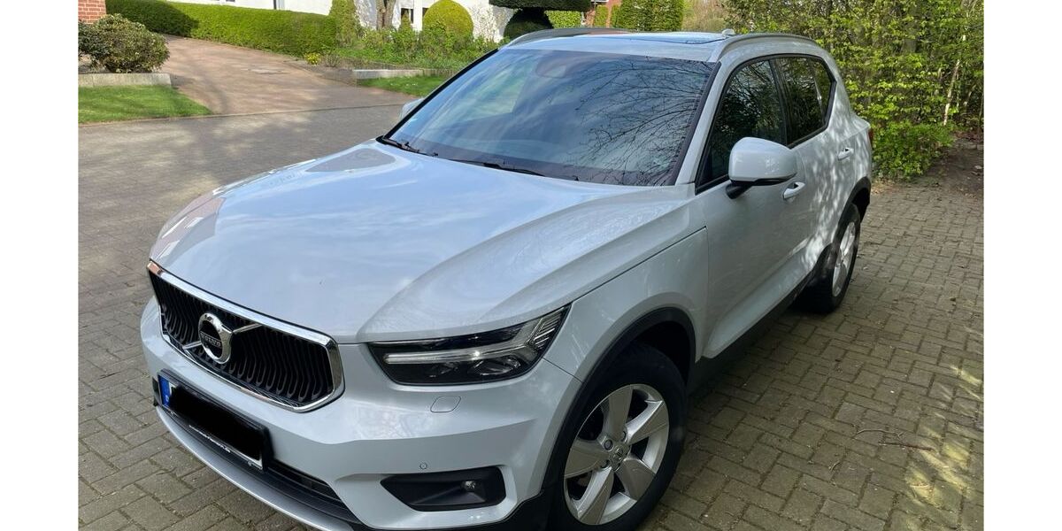 Volvo XC40 104.460 km 24.200 &euro; Cloppenburg 49661