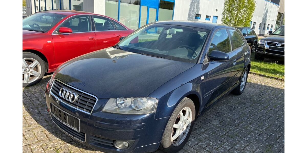 Audi A3 339.500 km 1.990 &euro; Lennestadt (Meggen)…. 57368