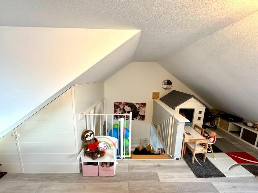 Gepflegte 3,5-Zimmer Maisonette-Wohnung zimmer