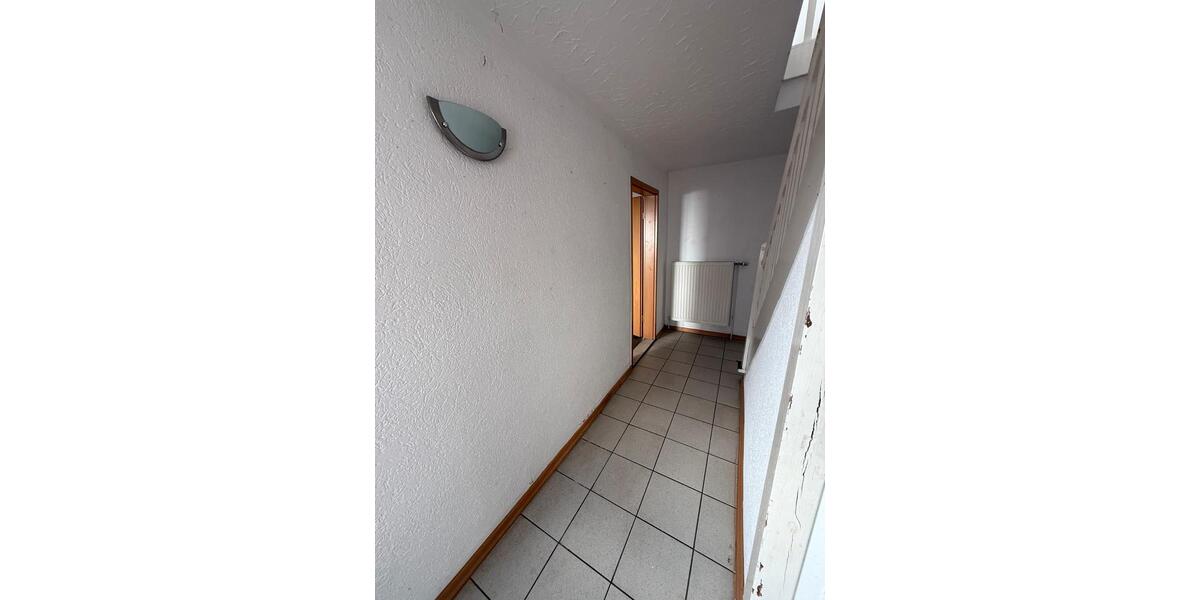 Etagenwohnung Pritzwalk - 6 Zimmer, 160 m&sup2;, 1.200&euro; | Angebot:26412835