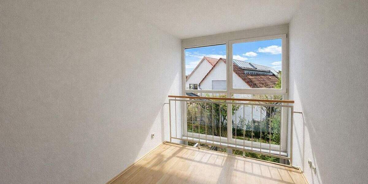 Reihenmittelhaus Bad Vilbel Dortelweil - 5 Zimmer, 177 m&sup2;, 2.900&euro; | Angebot:26866751