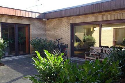 im Gewerbegebiet - Atriumbungalow in 2. Reihe - erweiterbar zimmer