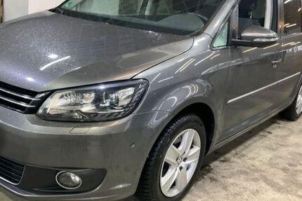 VW Touran 224.800 km 10.390 € Sulzheim 55286