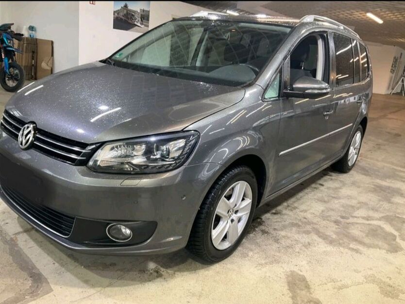 VW Touran 224.800 km 10.390 € Sulzheim 55286