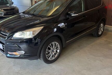 Ford Kuga 76.340 km 8.999 &euro; Horhausen 56593