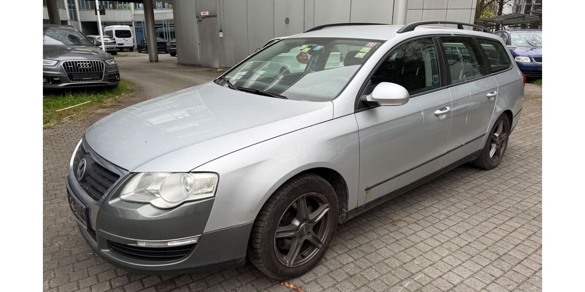 VW Passat 213.000 km 999 &euro; München 81827
