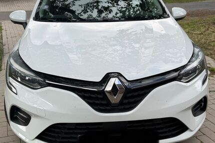 Renault Clio 17.554 km 13.200 &euro; Bremen 28309