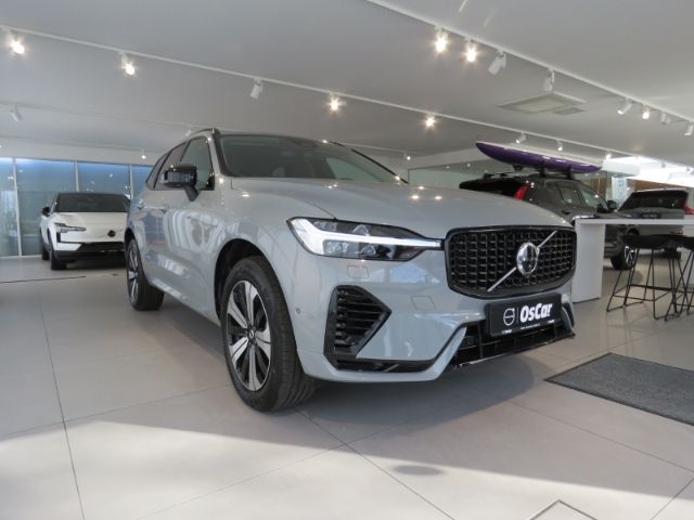 Volvo XC60 2.312 km 64.970 € Osnabrück 49090