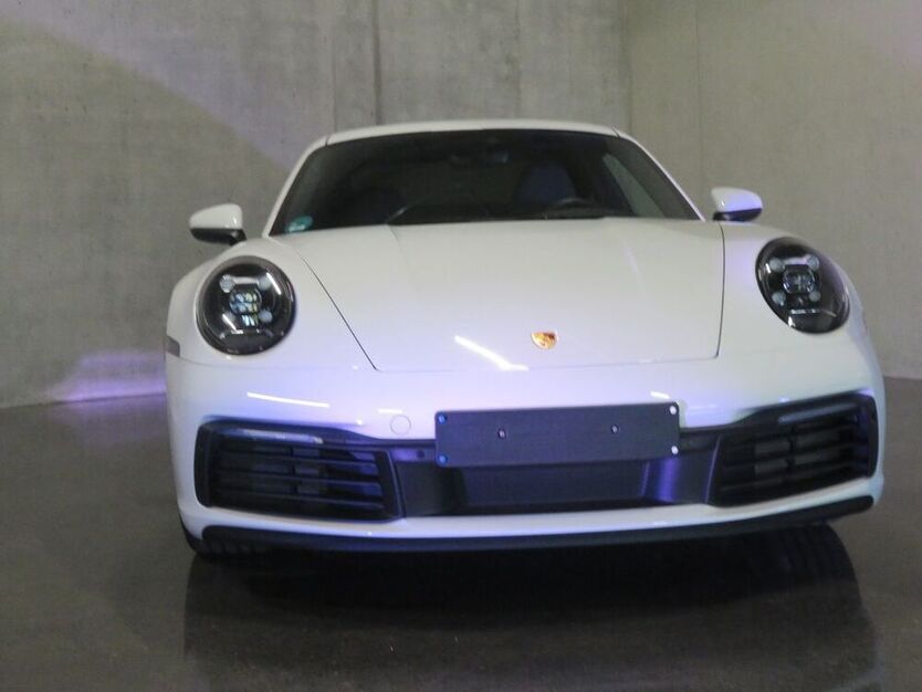992