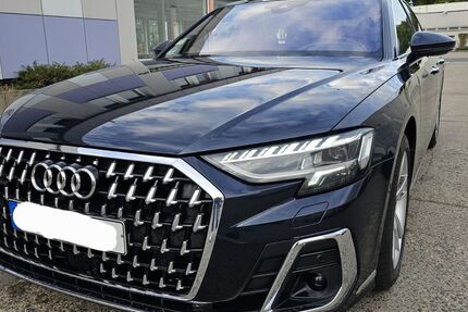 Audi A8 73.000 km 48.998 € Velten 16727